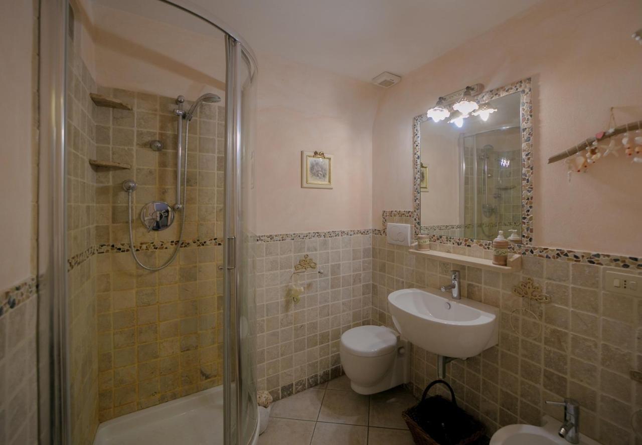 Nice Apartment Porto Santo Stefano  Bagian luar foto