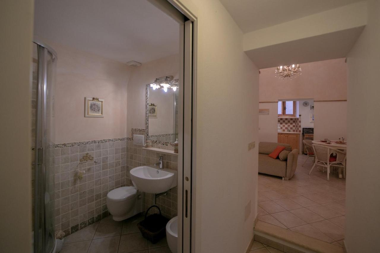 Nice Apartment Porto Santo Stefano  Bagian luar foto