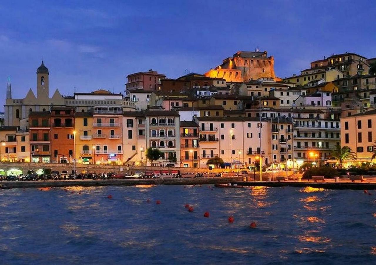 Nice Apartment Porto Santo Stefano  Bagian luar foto